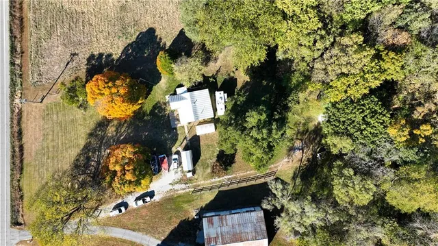 $233,000 | 19115 Highway 45, Weston, MO 64098