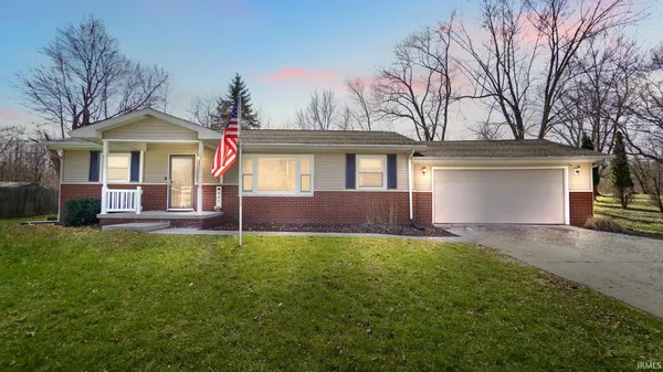 $225,000 | 607 West Neher Road, Silver Lake, IN 46982