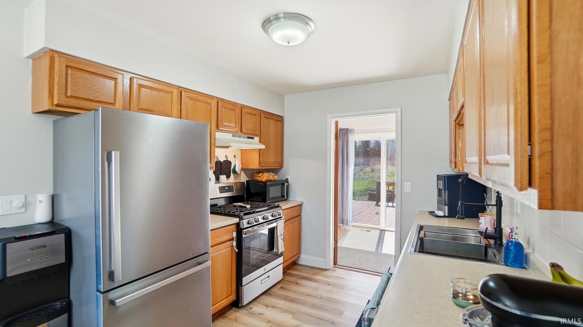 607 West Neher Road Silver Lake, IN 46982 - Photo 12 of 36