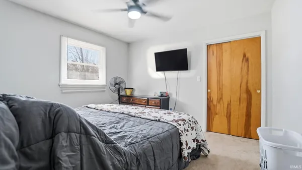 $225,000 | 607 West Neher Road, Silver Lake, IN 46982