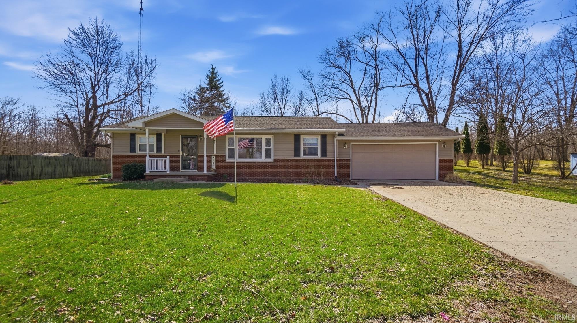 607 West Neher Road Silver Lake, IN 46982 - Photo 2 of 36