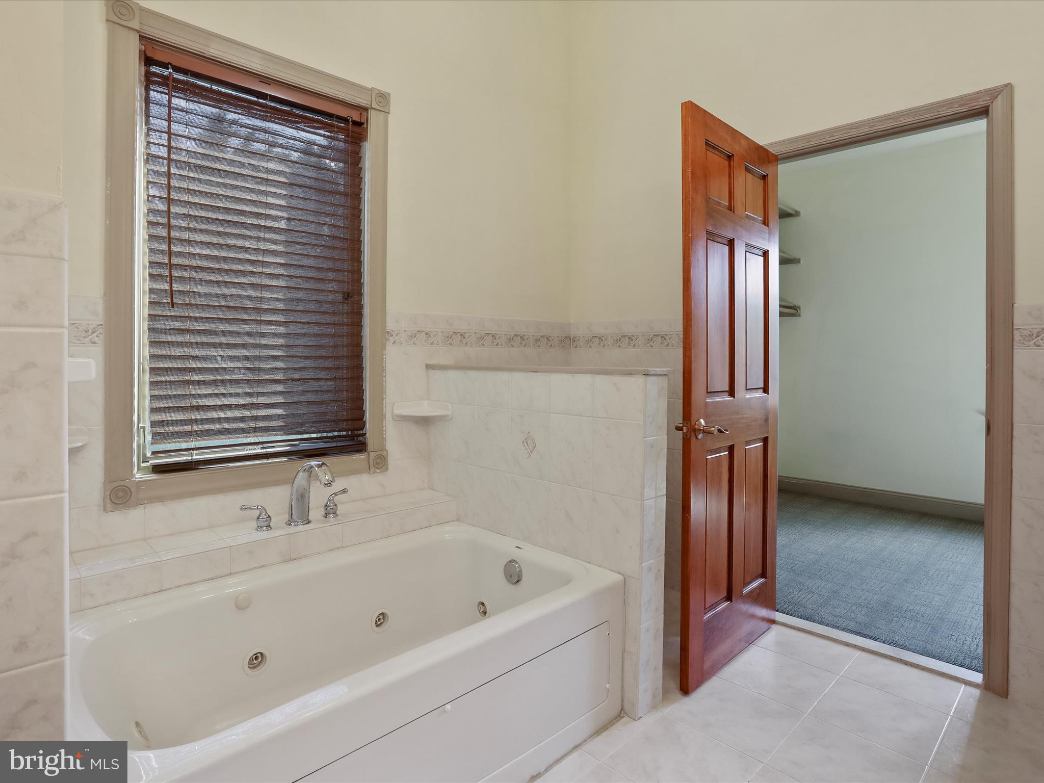 15 Rachels Ln Road Front Royal, VA 22630 - Photo 19 of 73 a bathroom with a bathtub and a shower
