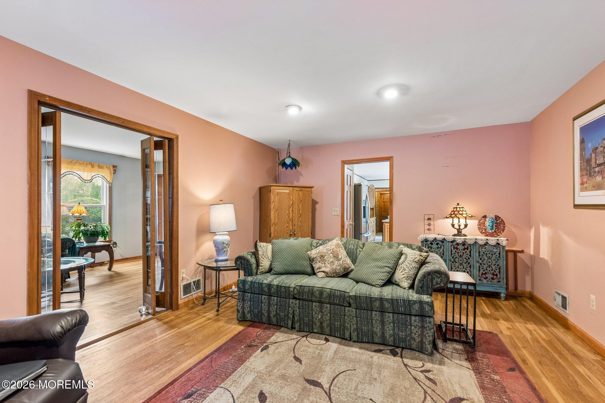 447 Sloping Hill Court Brick, NJ 08723 - Photo 10 of 34 016