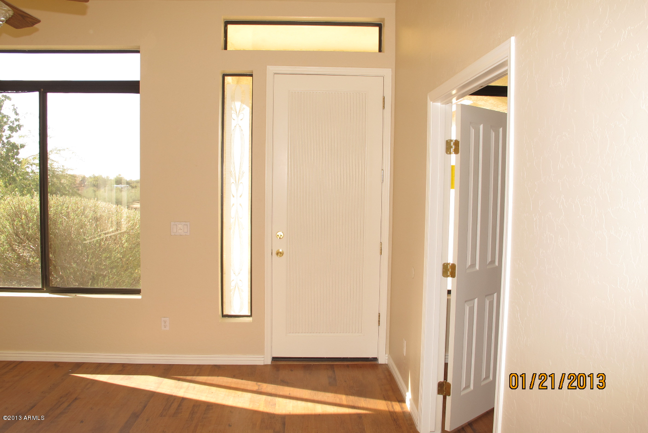 525 South Boyd Road Apache Junction, AZ 85119 - Photo 5 of 39 a view of front door