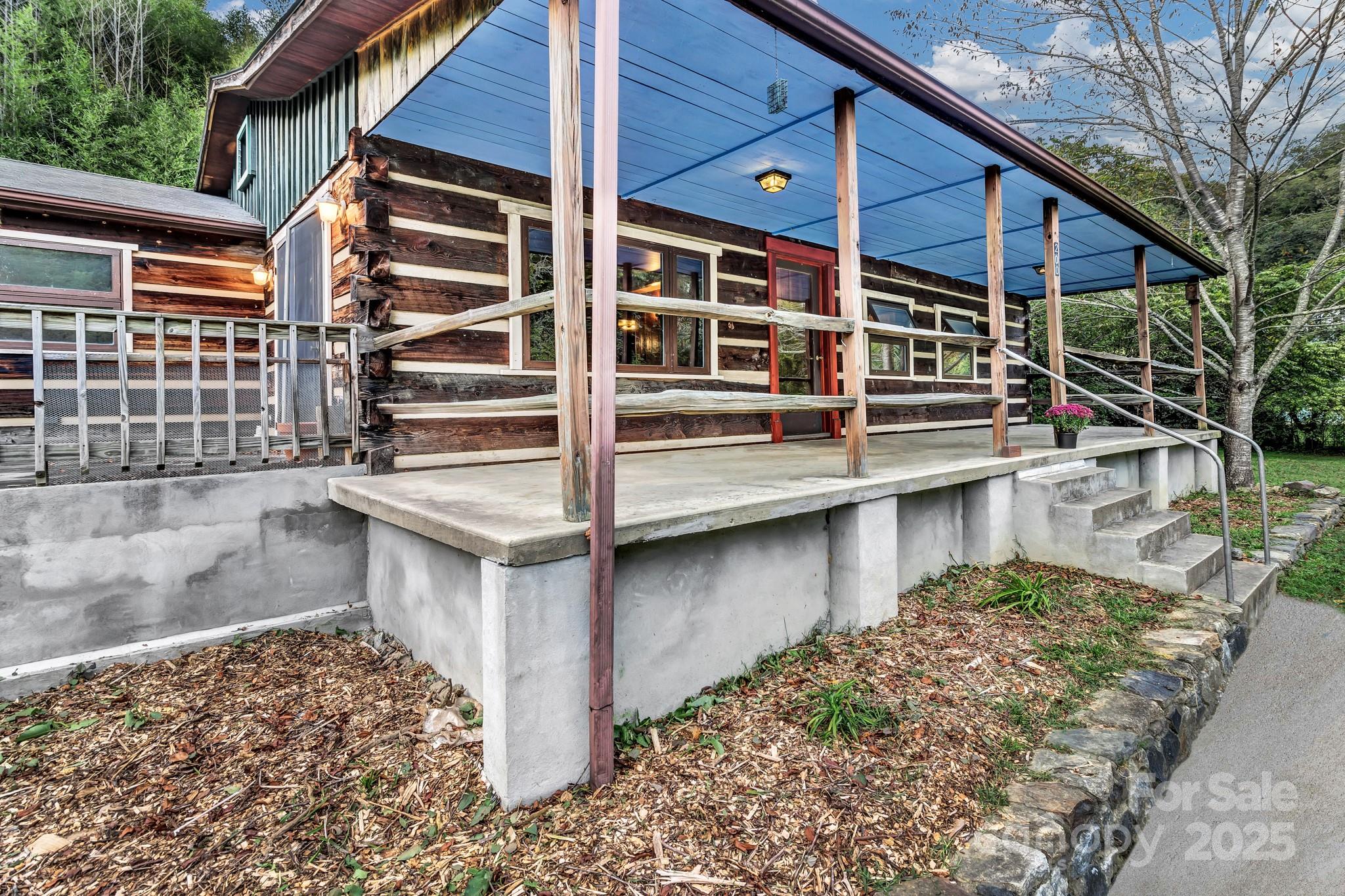 200 Dry Branch Road Marshall, NC 28753 - Photo 6 of 38