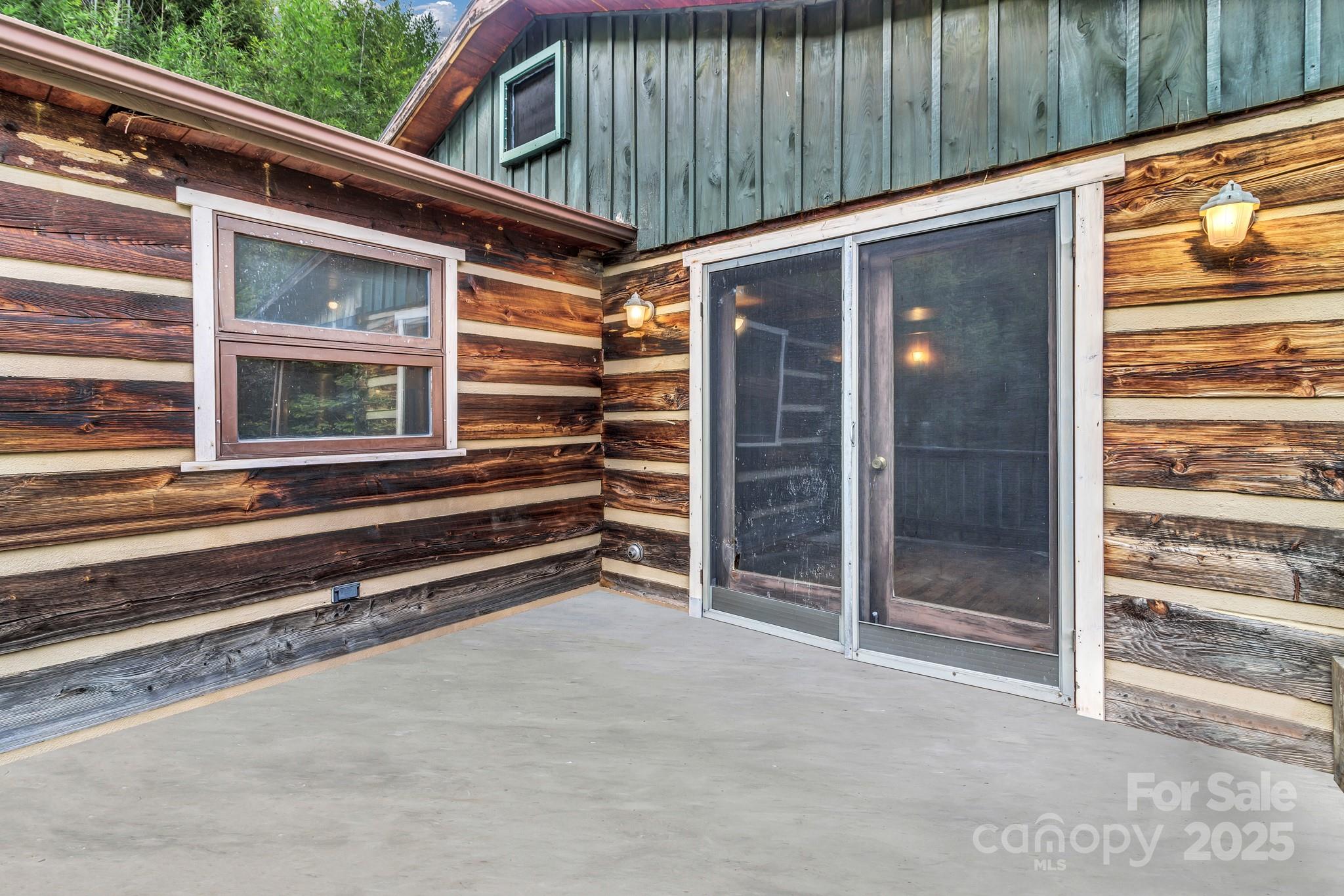 200 Dry Branch Road Marshall, NC 28753 - Photo 8 of 38