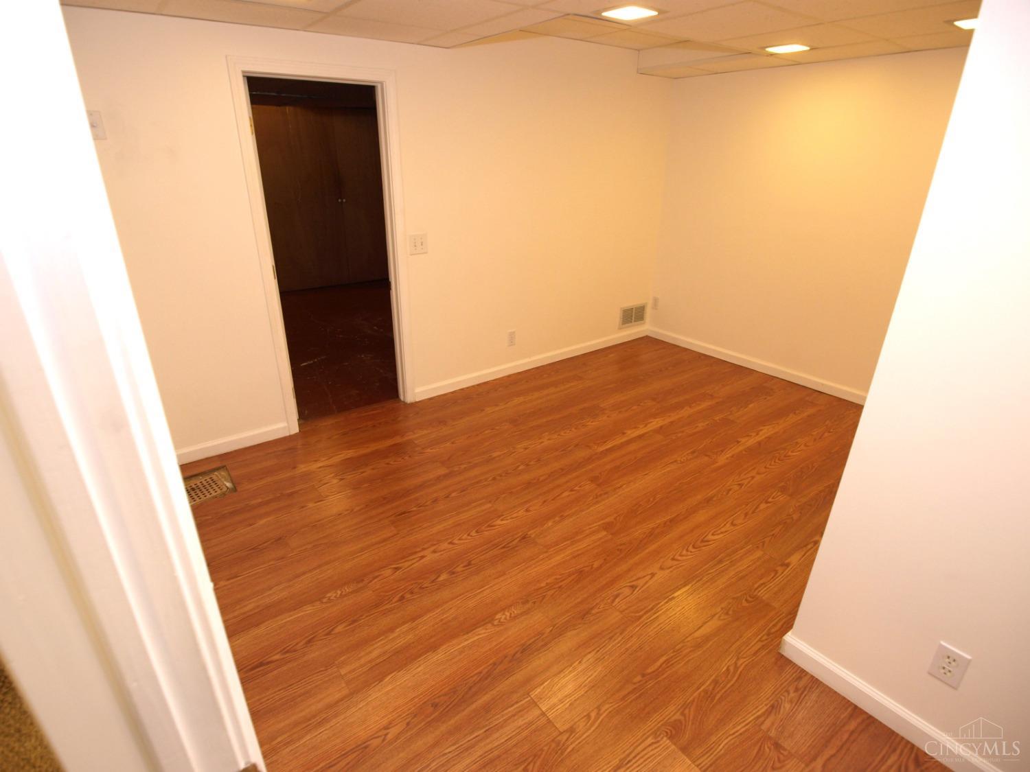 6780 Hearne Road Cincinnati, OH 45248 - Photo 34 of 35