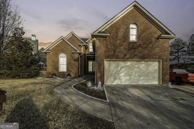 2324 Fountain Head Cir