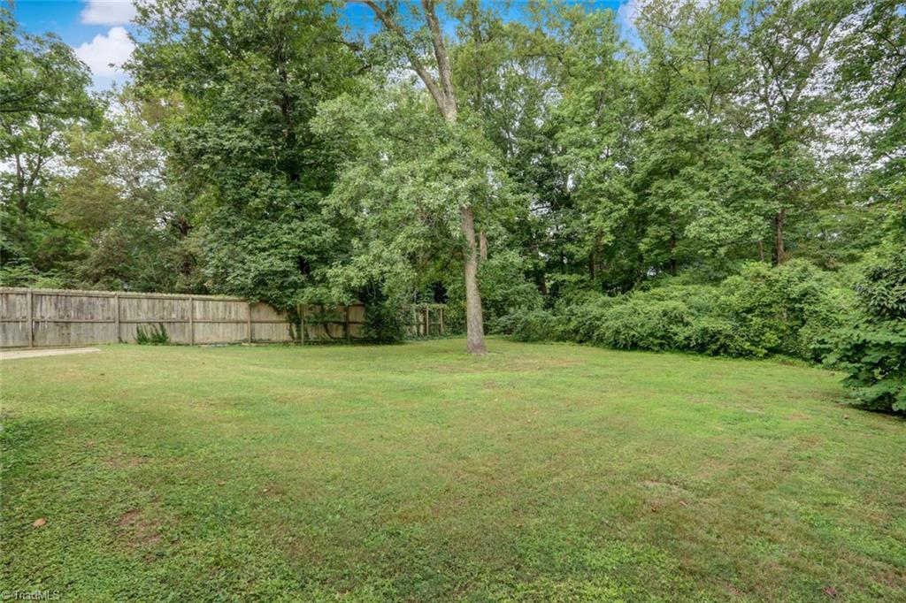 205 Guilford Road Jamestown, NC 27282 - Photo 23 of 25 Gallery Image 23