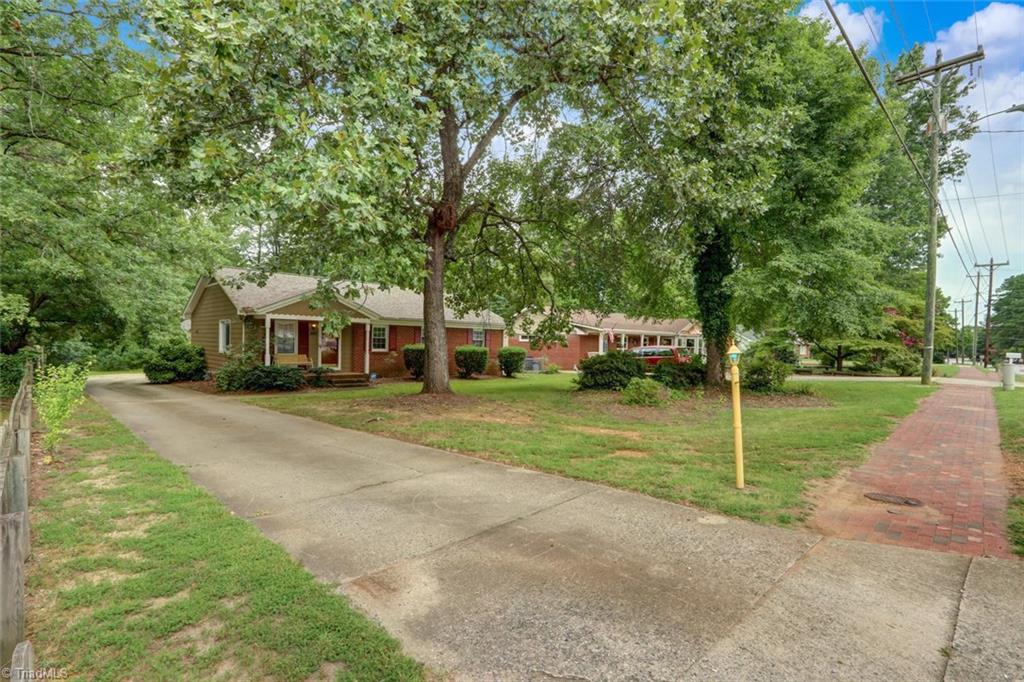 205 Guilford Road Jamestown, NC 27282 - Photo 25 of 25 Gallery Image 25