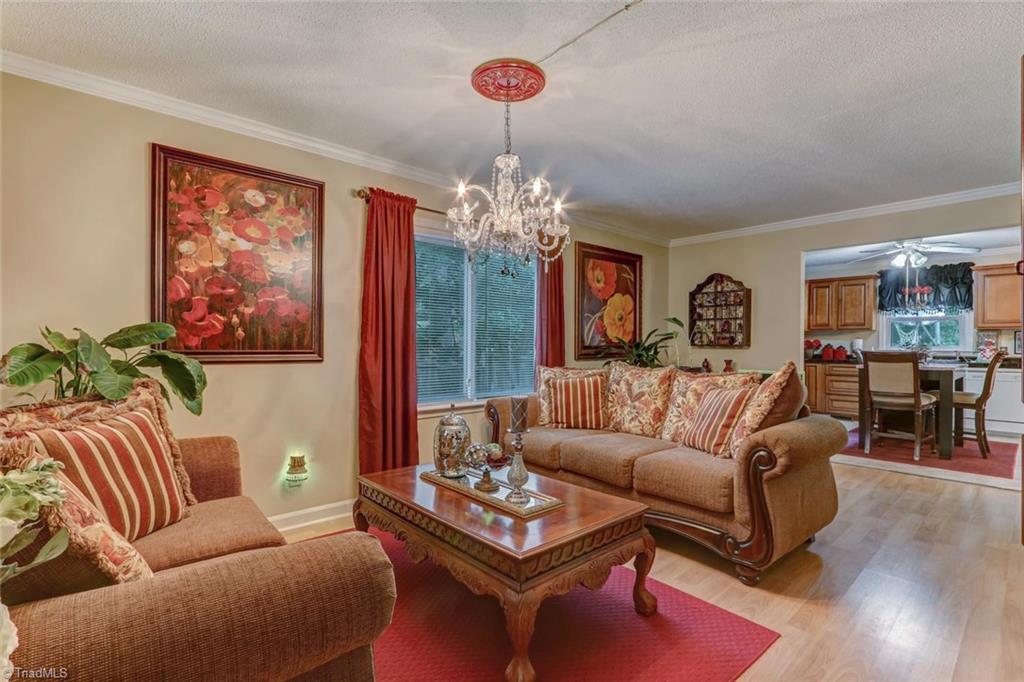 205 Guilford Road Jamestown, NC 27282 - Photo 4 of 25 Gallery Image 4