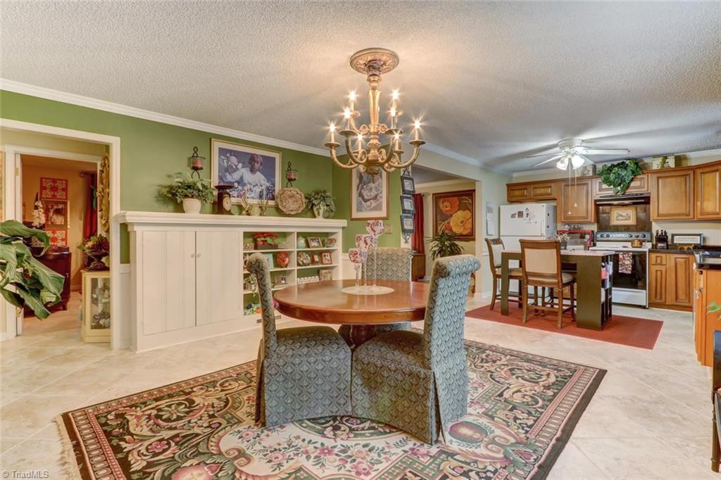 205 Guilford Road Jamestown, NC 27282 - Photo 9 of 25 Gallery Image 9