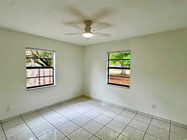 $2,250 | 233 South Cypress Street, LaBelle, FL 33935