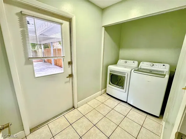 $2,250 | 233 South Cypress Street, LaBelle, FL 33935