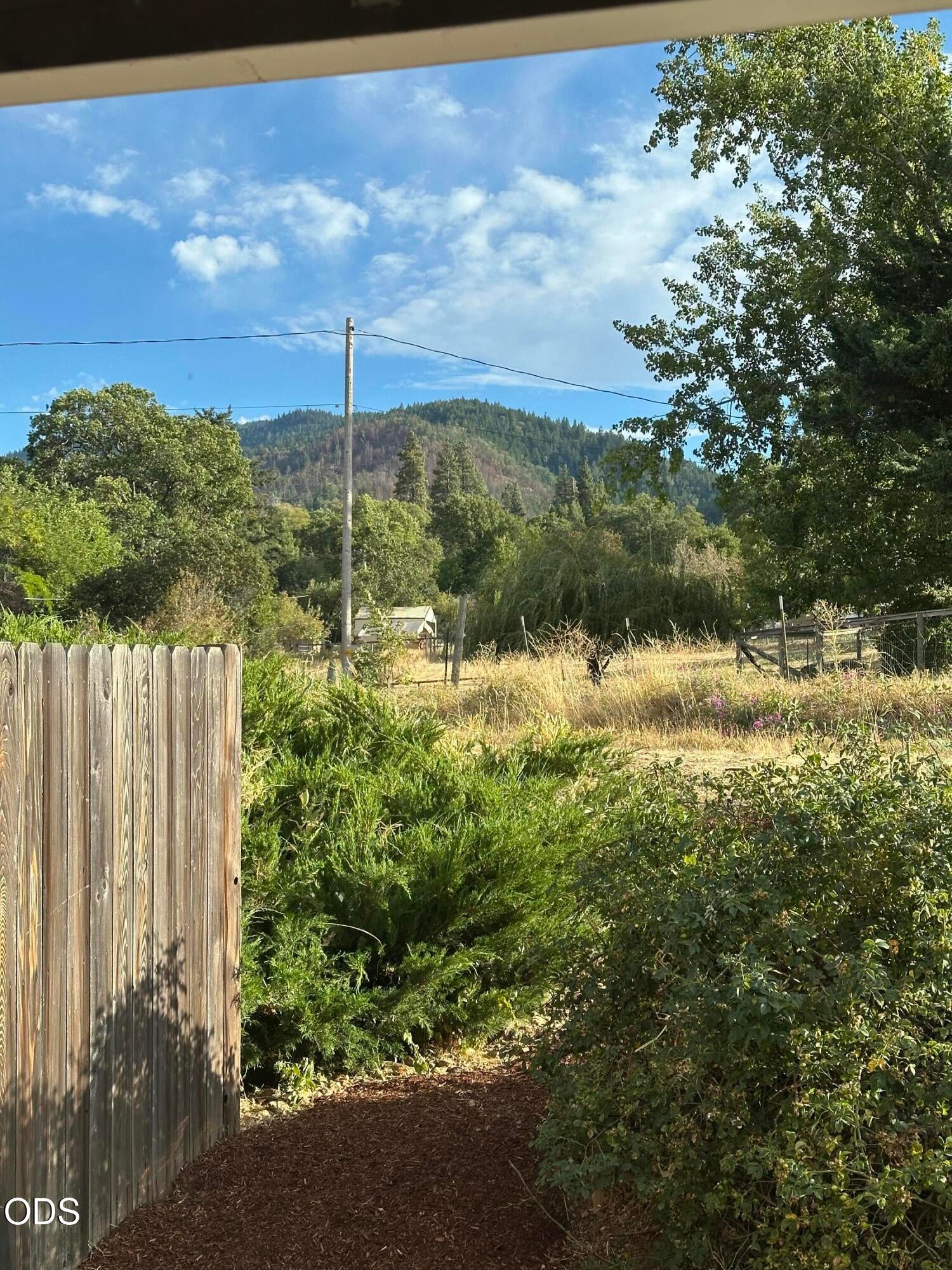 907 Neil Creek Road Ashland, OR 97520 - Photo 12 of 39 Gallery Image 12