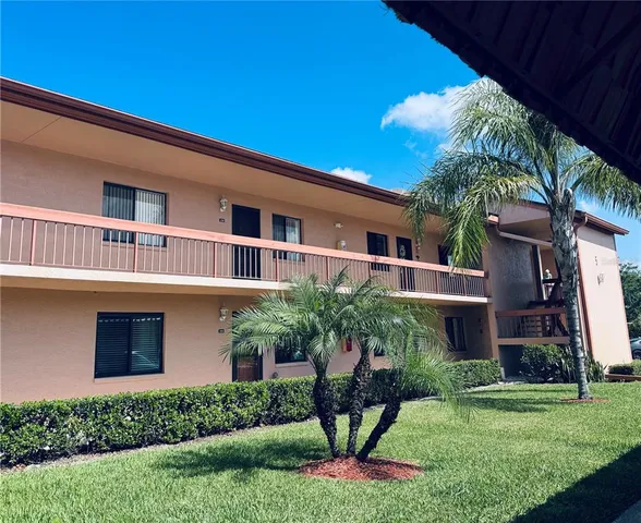 $160,000 | 106 Lakeside Court, Oldsmar, FL 34677