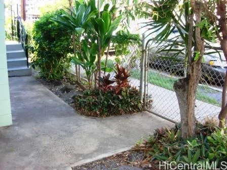 $1,300 | 2107 Lime Street, Unit B, Honolulu, HI 96826