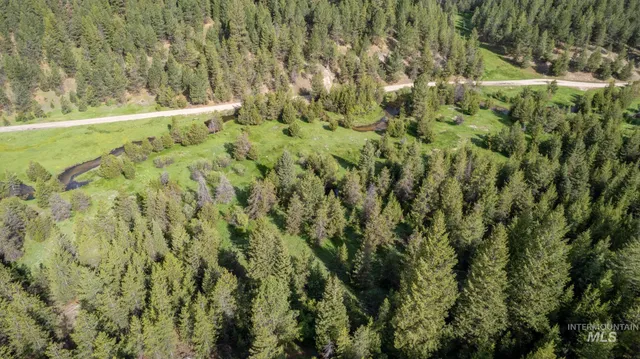 $320,875 | 39 Clear Creek Road, Cascade, ID 83611
