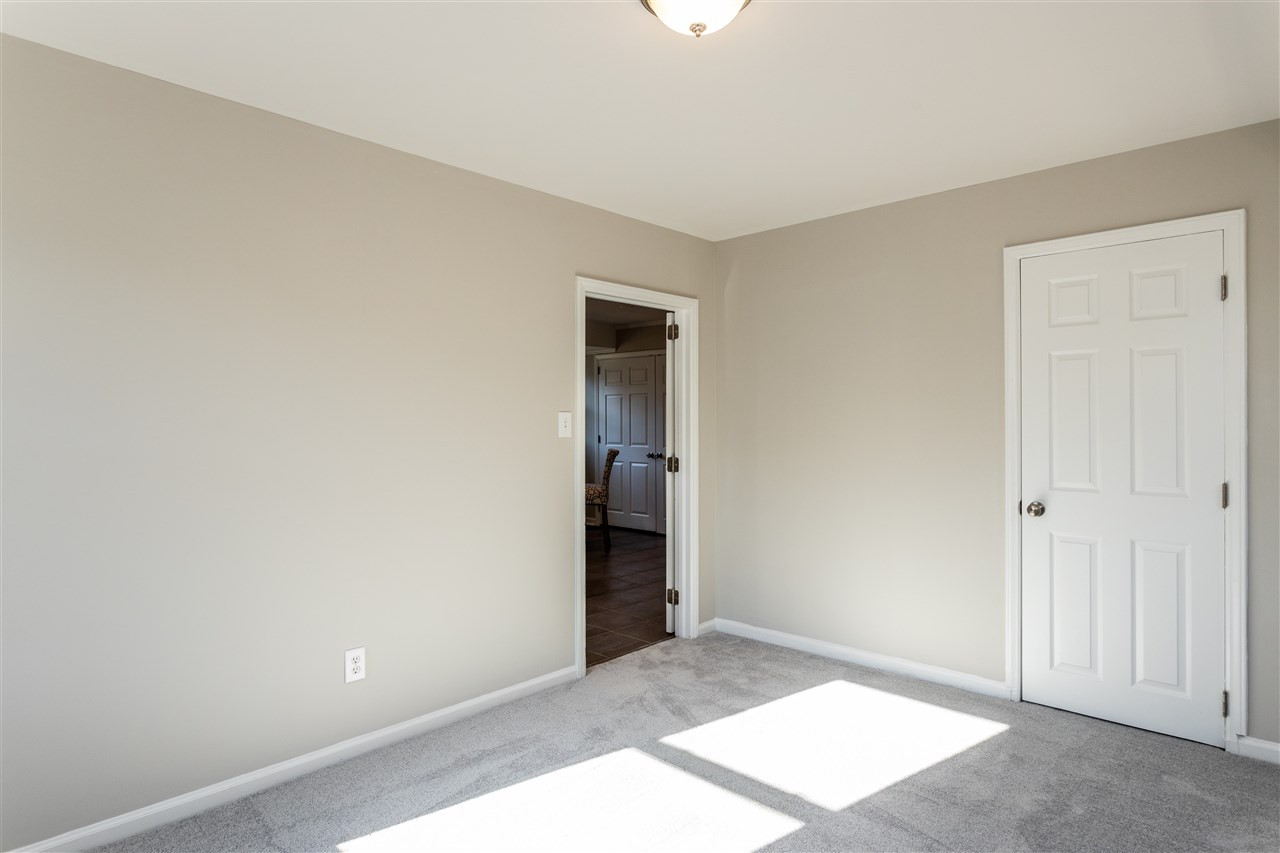317 East Millbrook Road Raleigh, NC 27609 - Photo 19 of 29 Photo 19