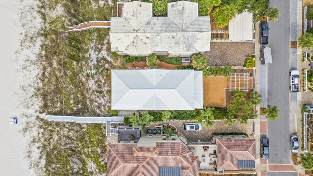 an aerial view of a house with a outdoor space