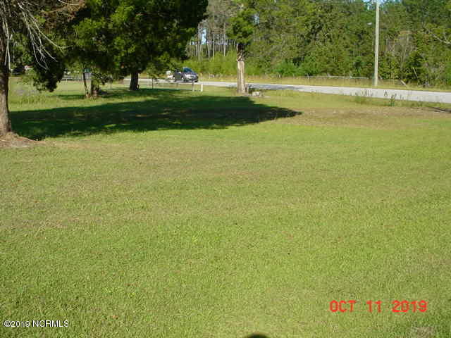 1010 Lake Road Havelock, NC 28532 - Photo 2 of 6 1010 Lake Rd