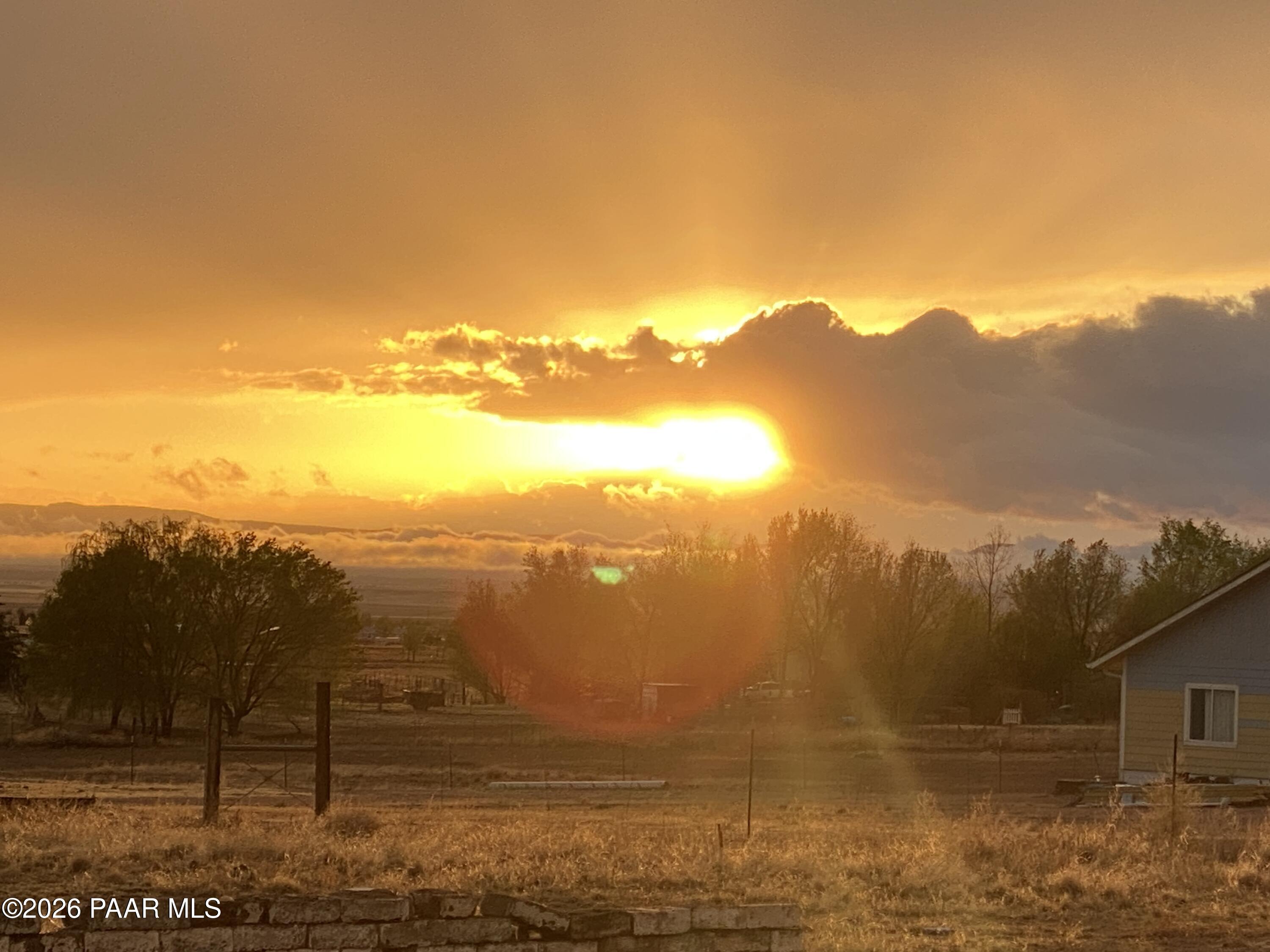 3128 West Onyx Road Paulden, AZ 86334 - Photo 1 of 8 IMG_1494
