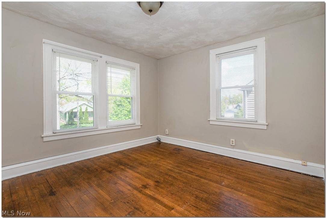 959 Rushleigh Road Cleveland Heights, OH 44121 - Photo 11 of 20
