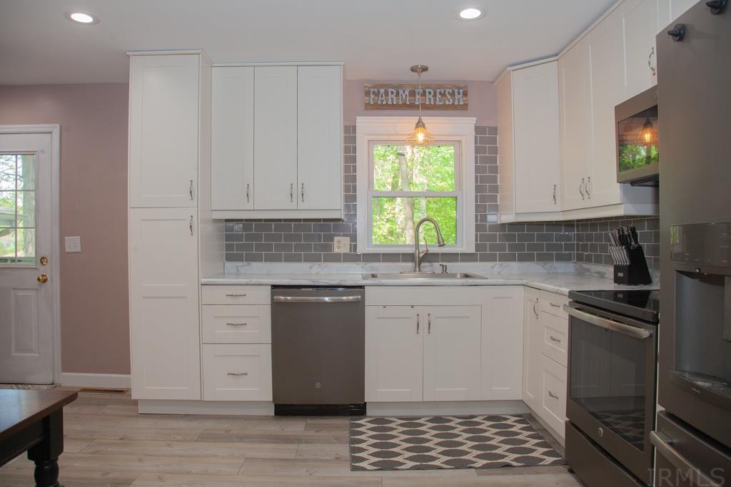 977 Russell Road Chandler, IN 47610 - Photo 5 of 22