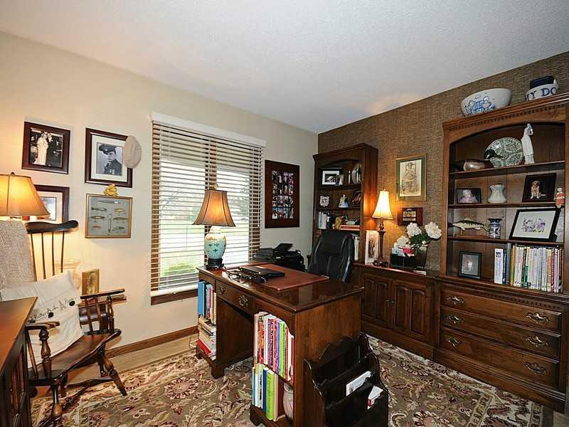 12547 Charing Cross Road Carmel, IN 46033 - Photo 14 of 24 Gallery Image 14