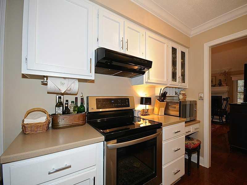 12547 Charing Cross Road Carmel, IN 46033 - Photo 7 of 24 Gallery Image 7