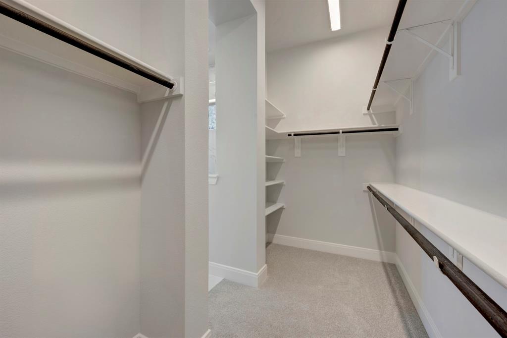 1857 Lightner Road Van Alstyne, TX 75495 - Photo 11 of 29 a view of closet