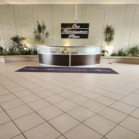 $169,900 | 1 Renaissance Place, Unit 816, Palatine, IL 60067