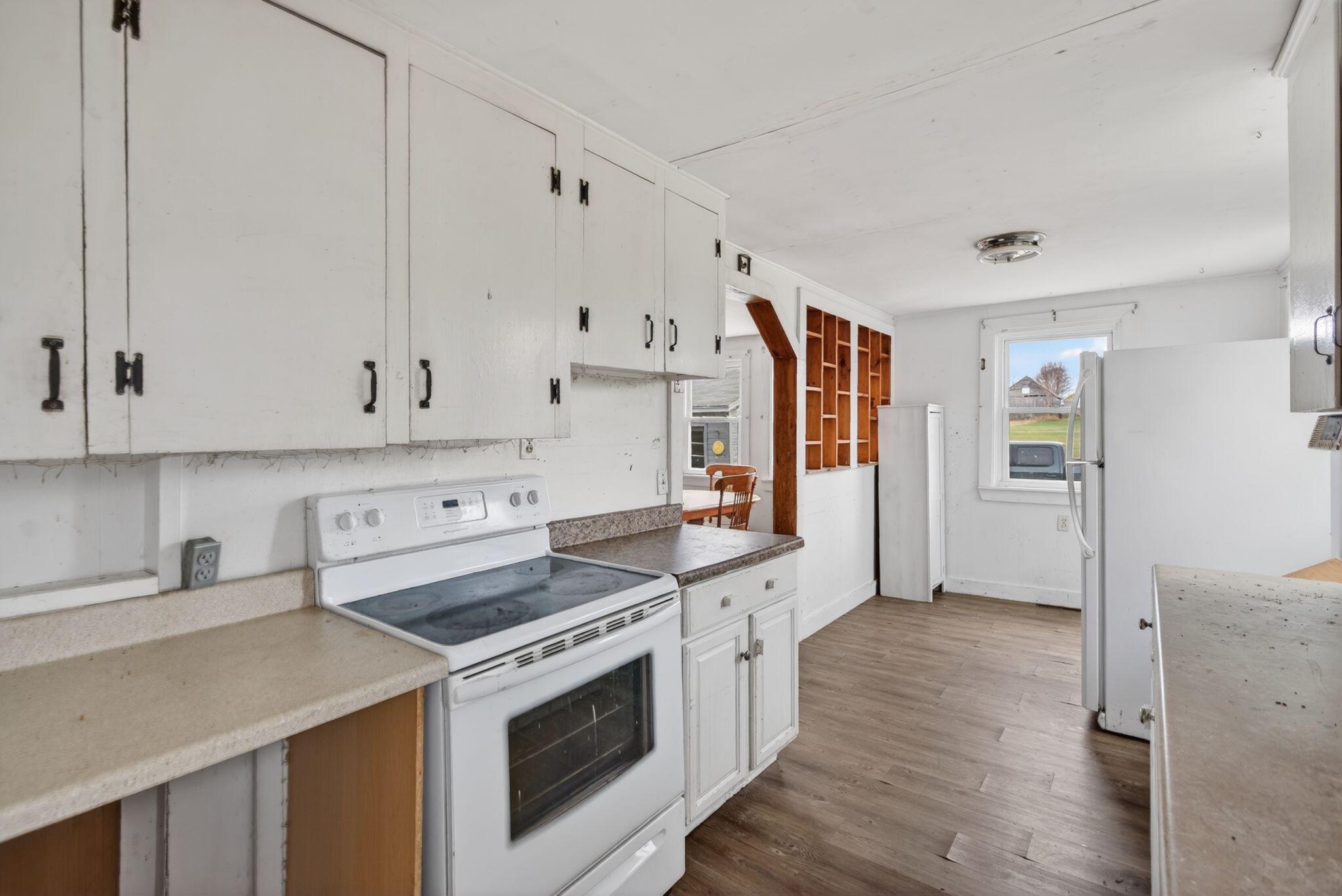 843 Upper Street Turner, ME 04282 - Photo 16 of 40 Interior