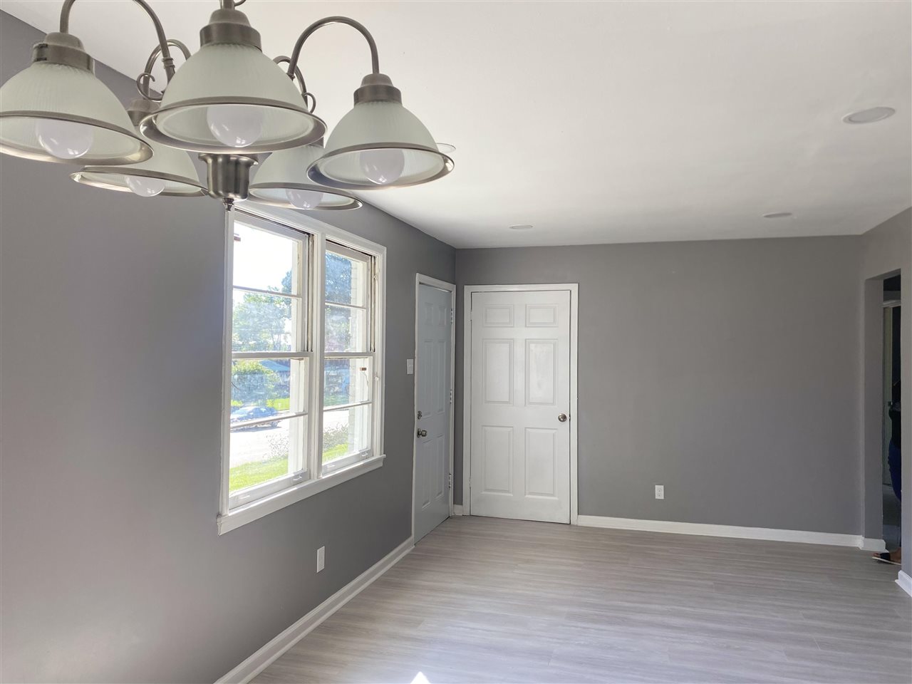1470 Ball Road Memphis, TN 38106 - Photo 3 of 9