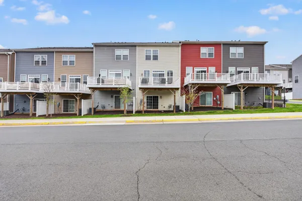 $570,000 | 15296 Westham Court, Haymarket, VA 20169