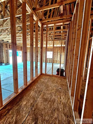 $641,900 | 6486 Hillsdale Lane, Ammon, ID 83406