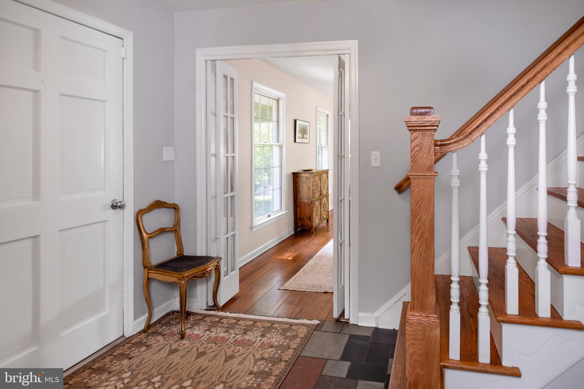 605 Scotch Road Pennington, NJ 08534 - Photo 4 of 30