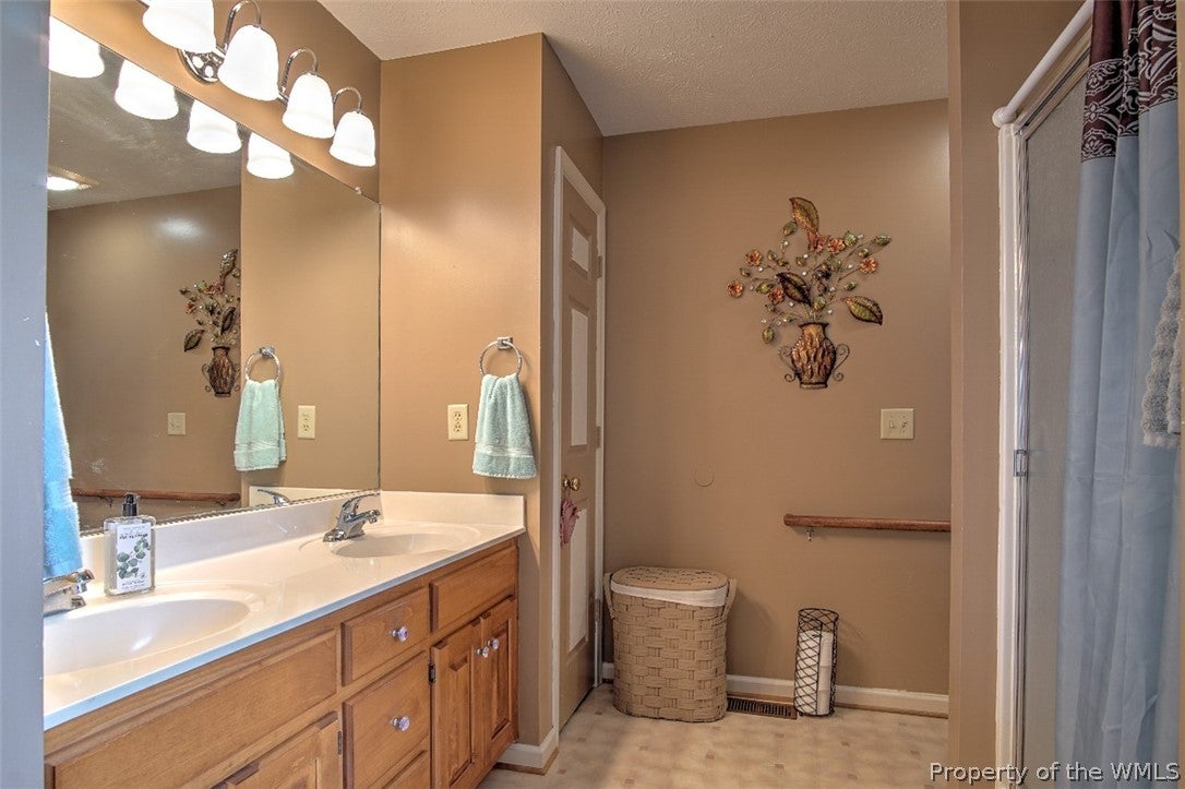 105 Barn Elm Road Toano, VA 23168 - Photo 28 of 36 Gallery Image 28