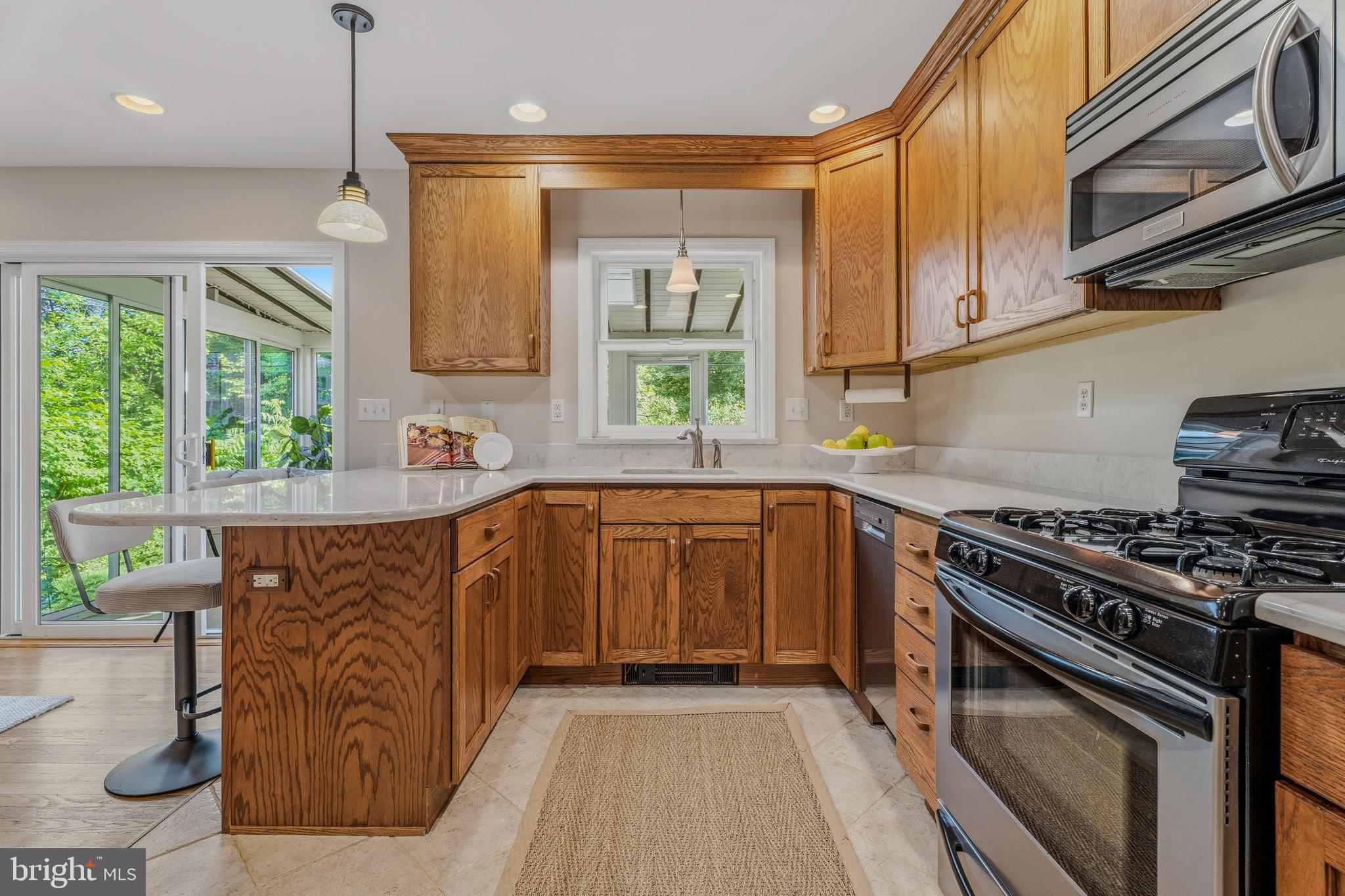 209 Burke Avenue Baltimore, MD 21286 - Photo 8 of 34