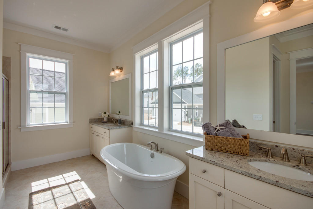 1560 Cranes Nest Road Mount Pleasant, SC 29466 - Photo 14 of 22 Master Bath