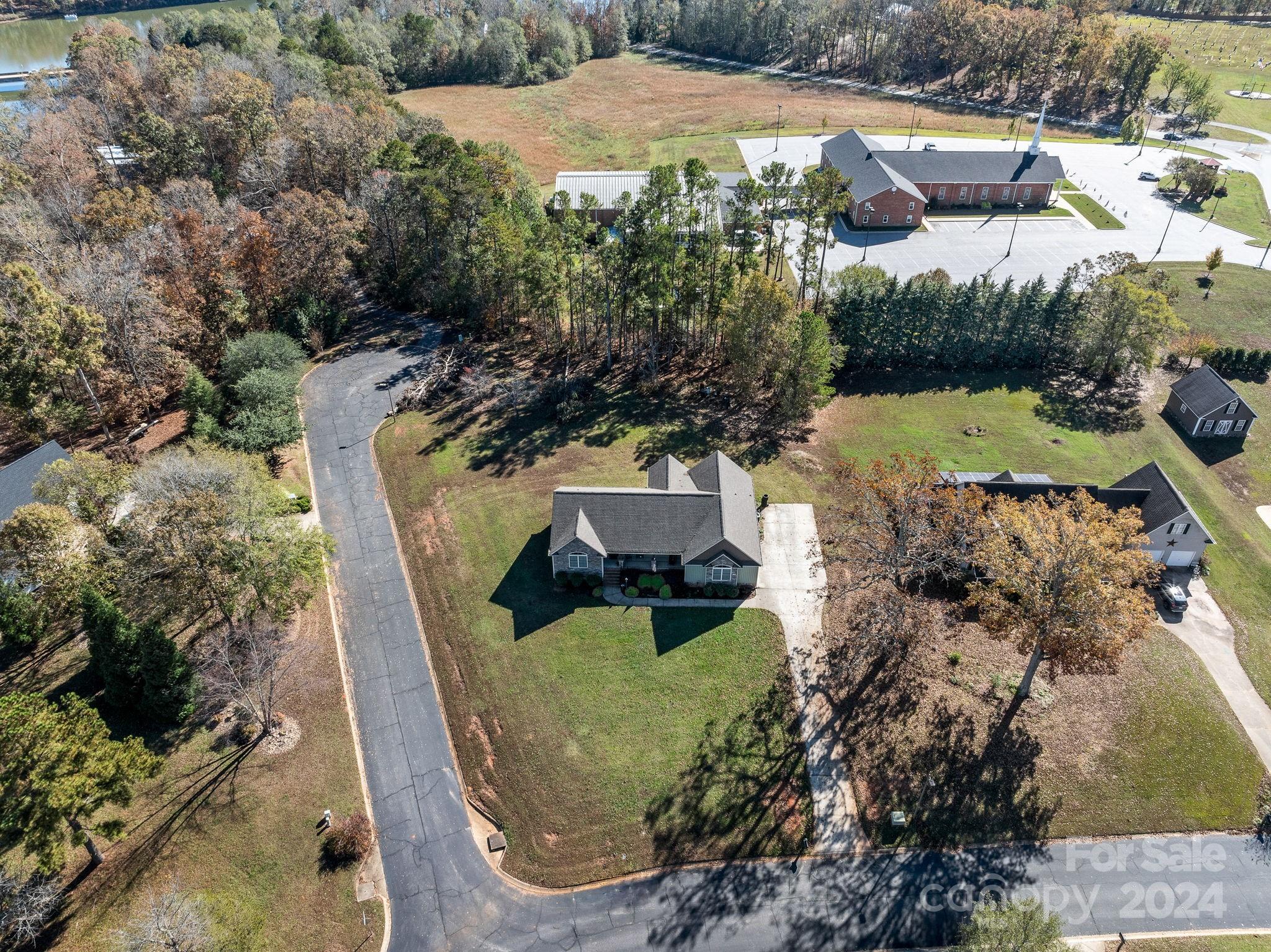 118 Heartleaf Way Chesnee, SC 29323 - Photo 39 of 43 Gallery Image 39