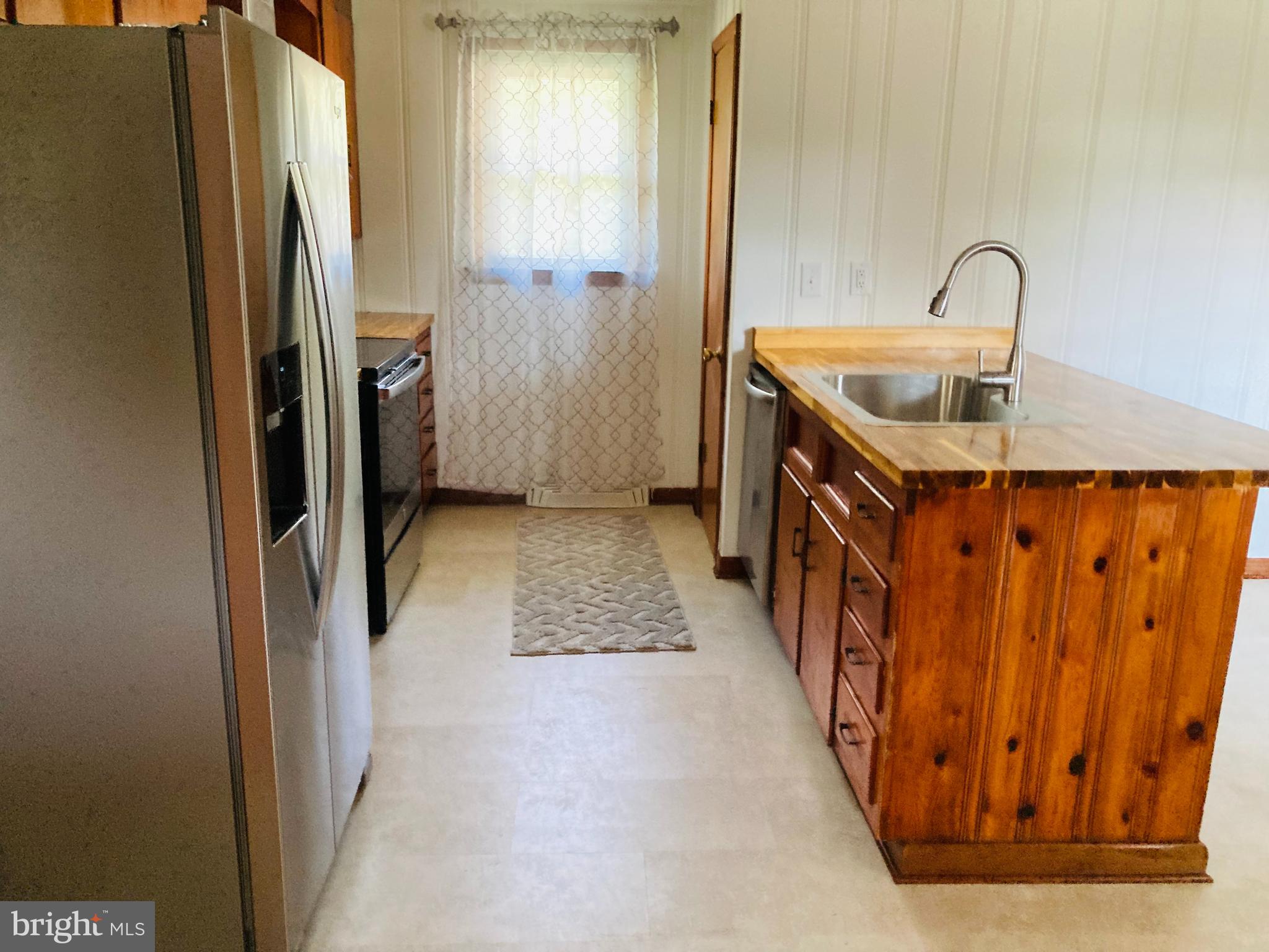 665 Strobridge Road Inwood, WV 25428 - Photo 11 of 23