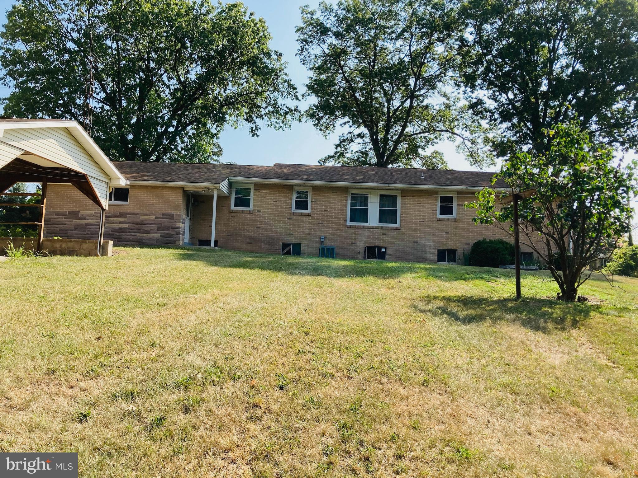 665 Strobridge Road Inwood, WV 25428 - Photo 4 of 23
