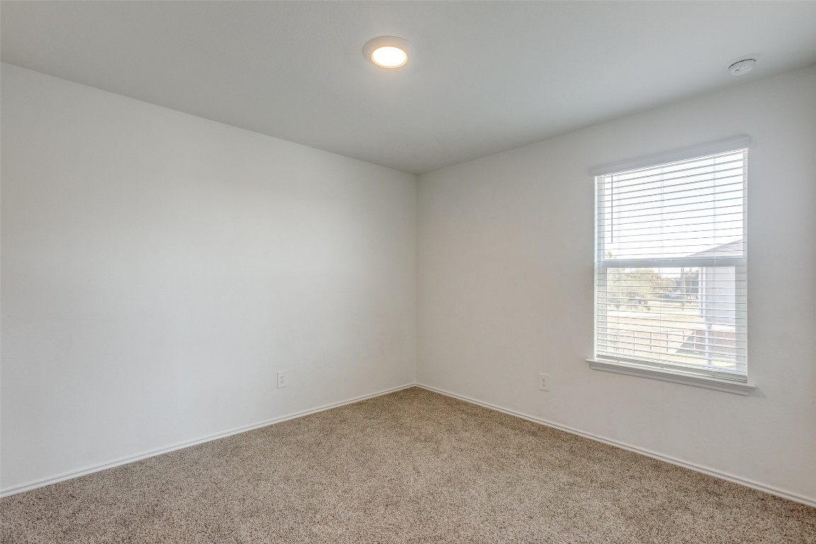 543 Sandringham Loop Kyle, TX 78640 - Photo 14 of 20 an empty room with a window