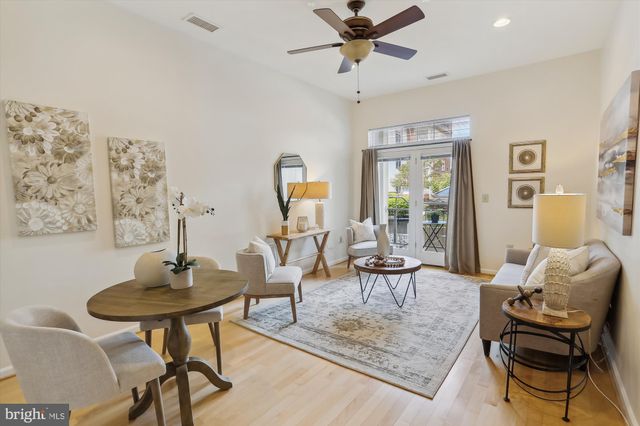 $388,000 | 309 Holland Lane, Unit 136, Alexandria, VA 22314