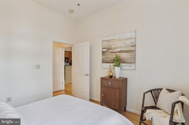 $388,000 | 309 Holland Lane, Unit 136, Alexandria, VA 22314