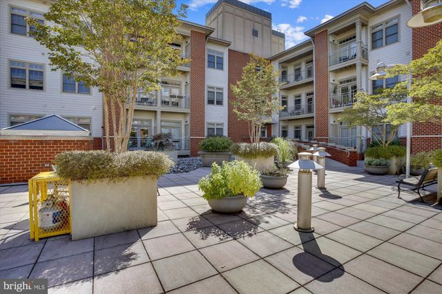 $388,000 | 309 Holland Lane, Unit 136, Alexandria, VA 22314