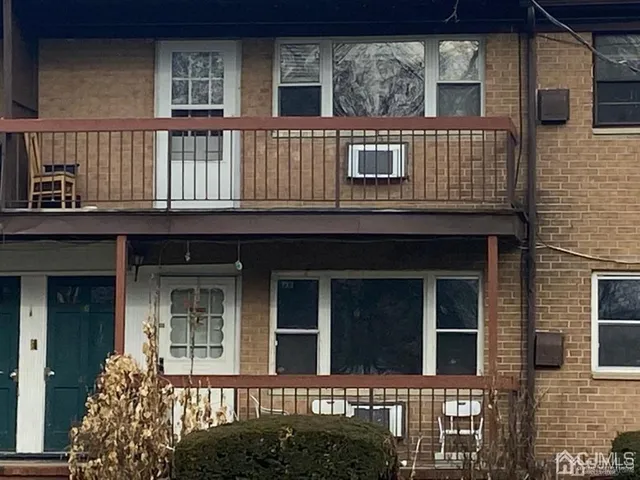 $2,150 | 55 Gill Lane, Unit 46, Iselin, NJ 08830