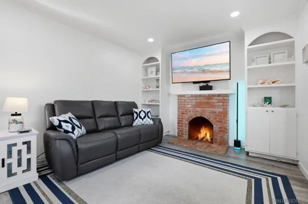 $749,000 | 3219 Polk Avenue, San Diego, CA 92104