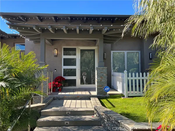 outdoor view of a house with a porch